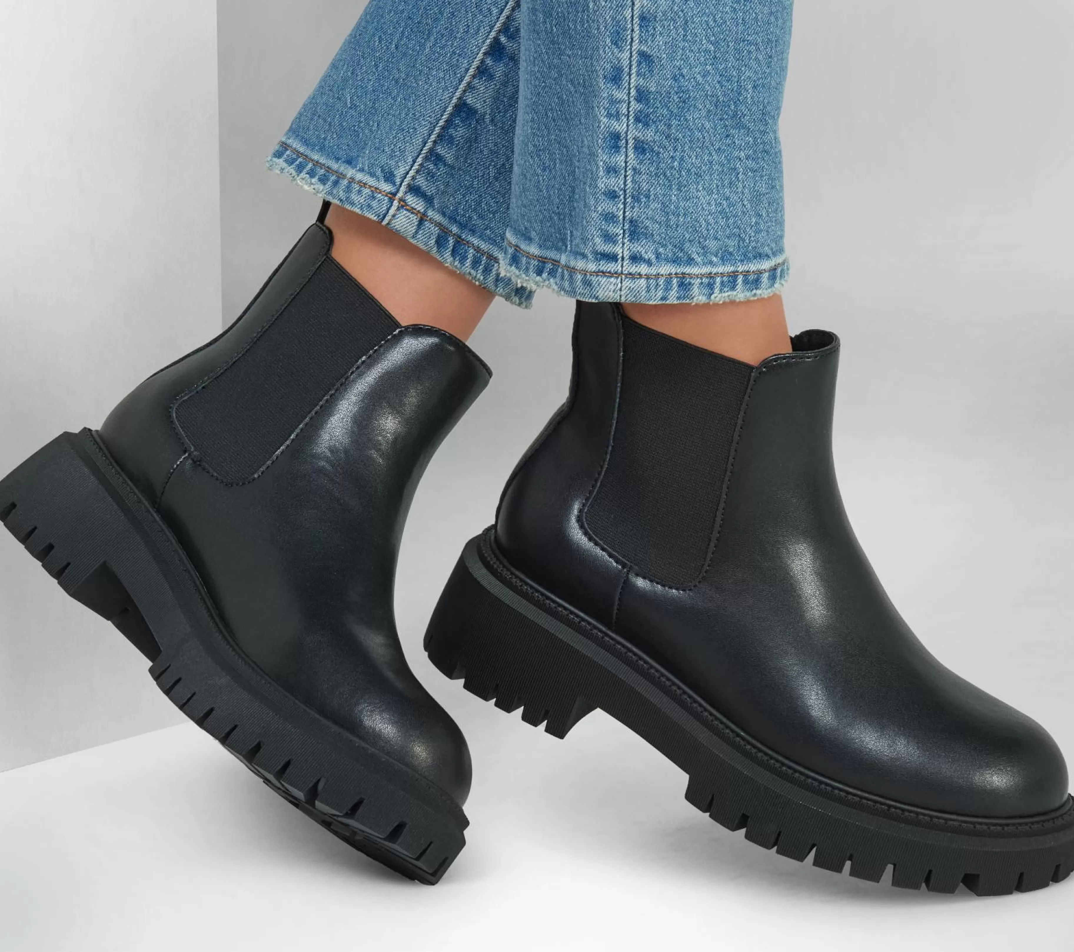 Calçado Sem Atacadores | Botas | SKECHERS Modern Rugged - The Voyager PRETO