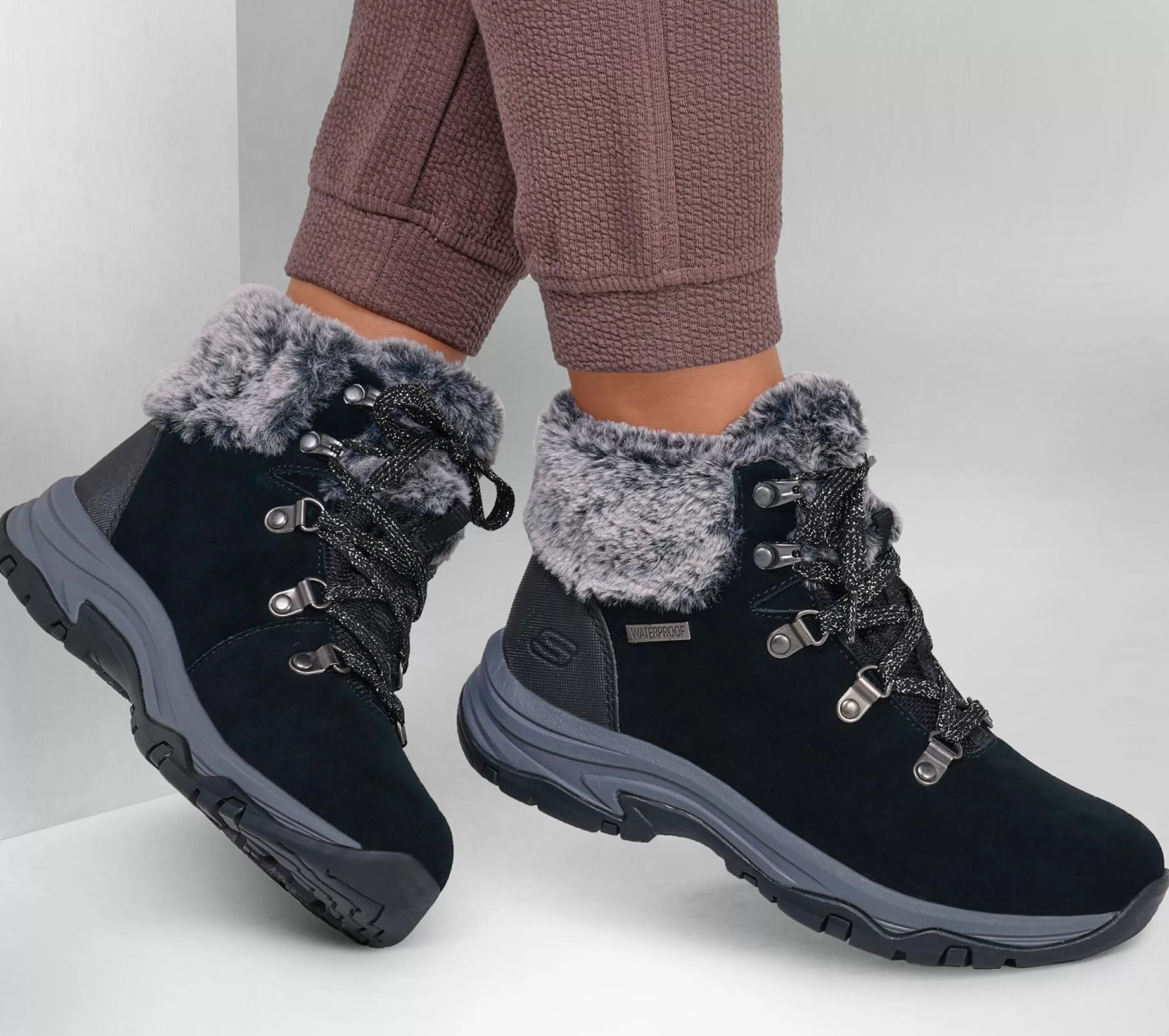 Botas | SKECHERS Relaxed Fit: Trego - Falls Finest PRETO